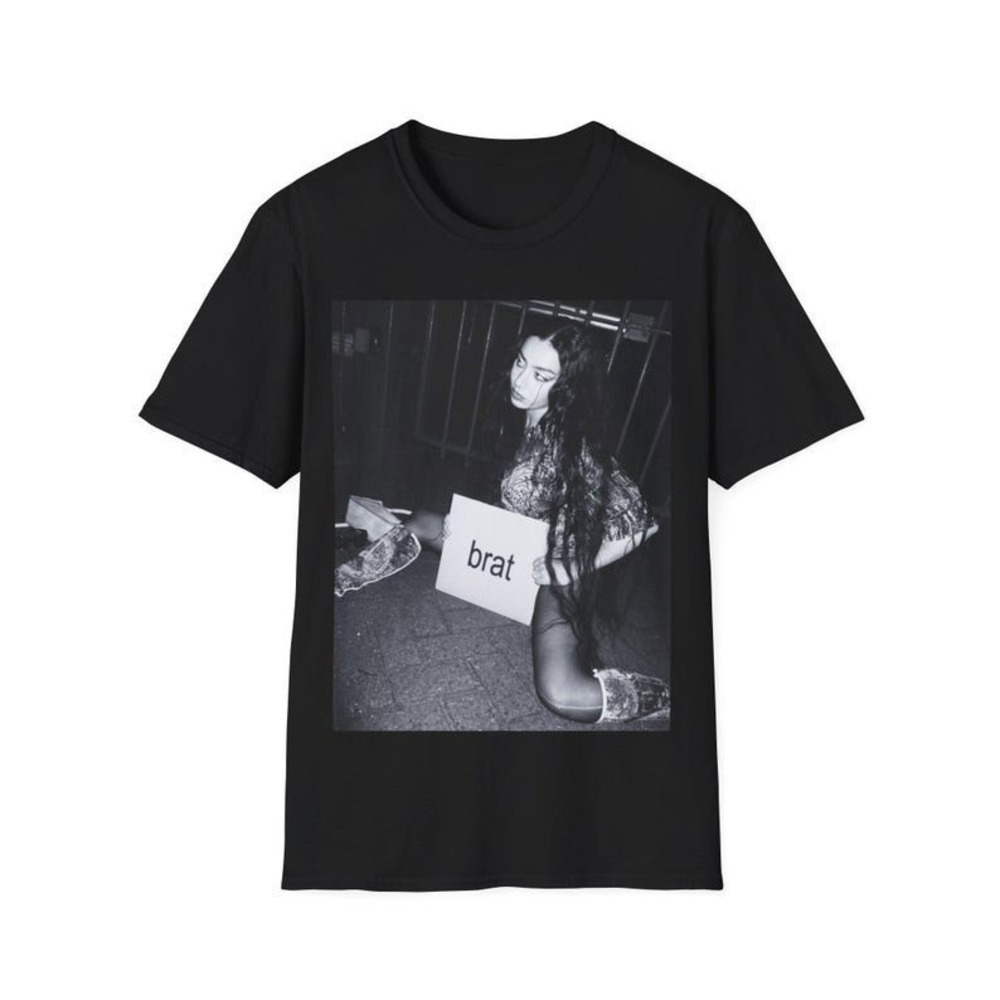 Minimal Unisex Black Shirt
